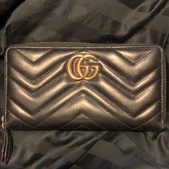 Gucci wallet - Picture 1 of 5